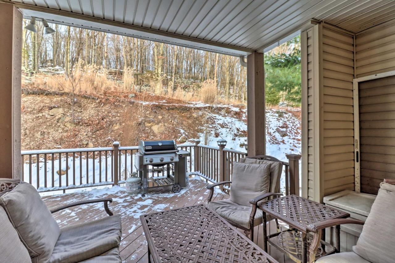 Lake Harmony Home With Hot Tub Less Than Half Mi To Ski! Exterior photo